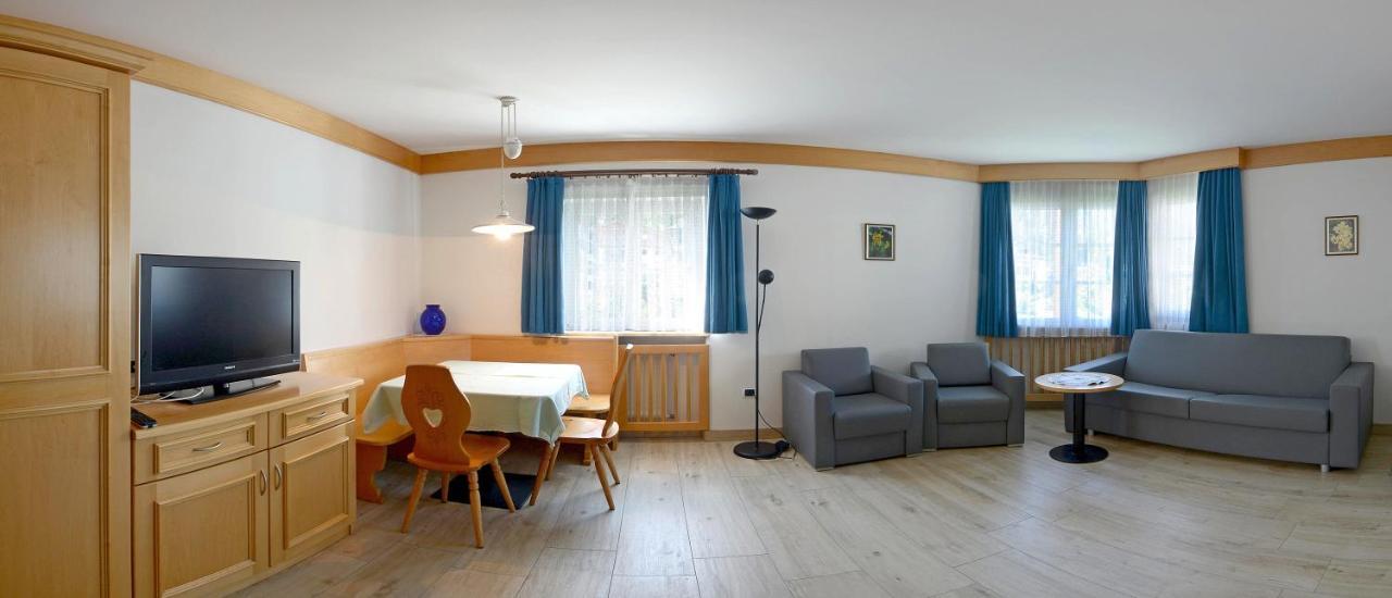 Casa Roder By Garni Snaltnerhof Appartement Urtijëi Buitenkant foto